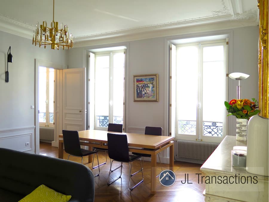 SAINT-MAUR-DES-FOSSÉES