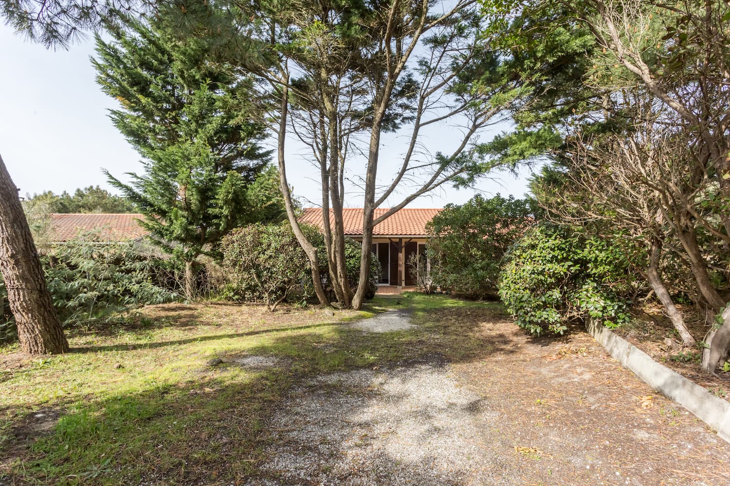 LÈGE-CAP-FERRET, Maison avec Jardin et Dépendance