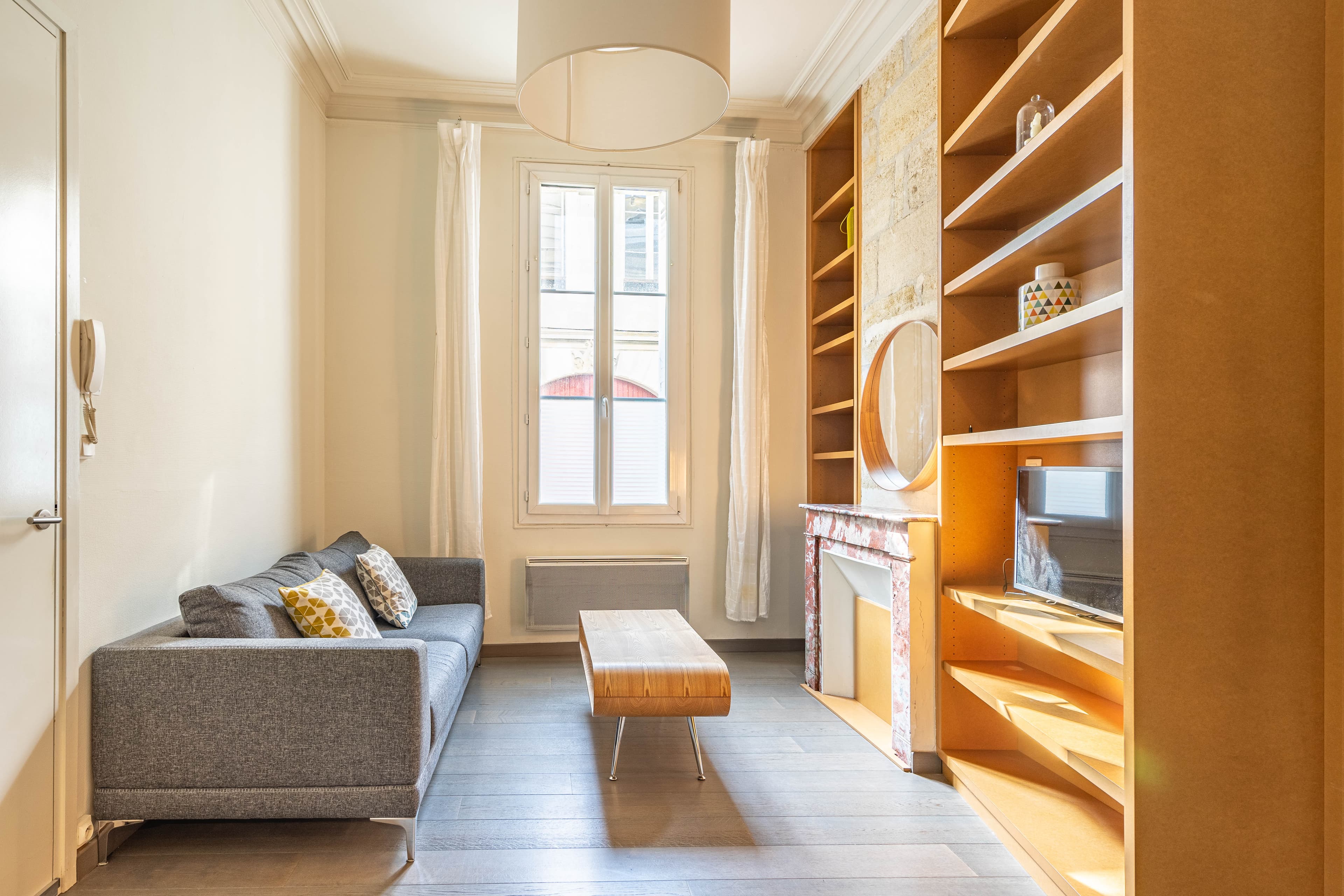 Appartement 2 pièces, 55m2, quartier Saint-Michel