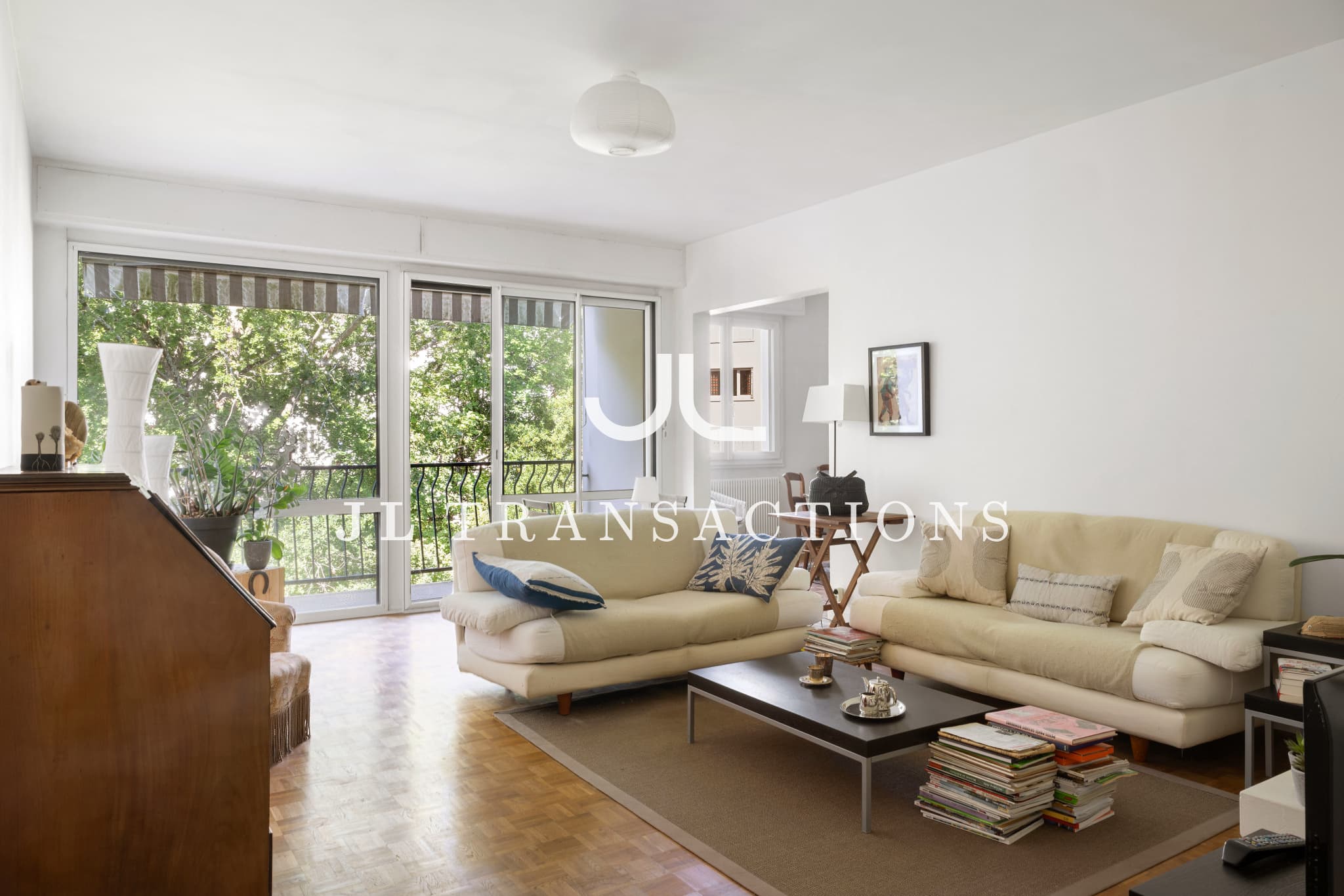 APPARTEMENT T3 DE 84m² AVEC ASCENSEUR, BALCON, CELLIER, GARDIEN ET PARKING