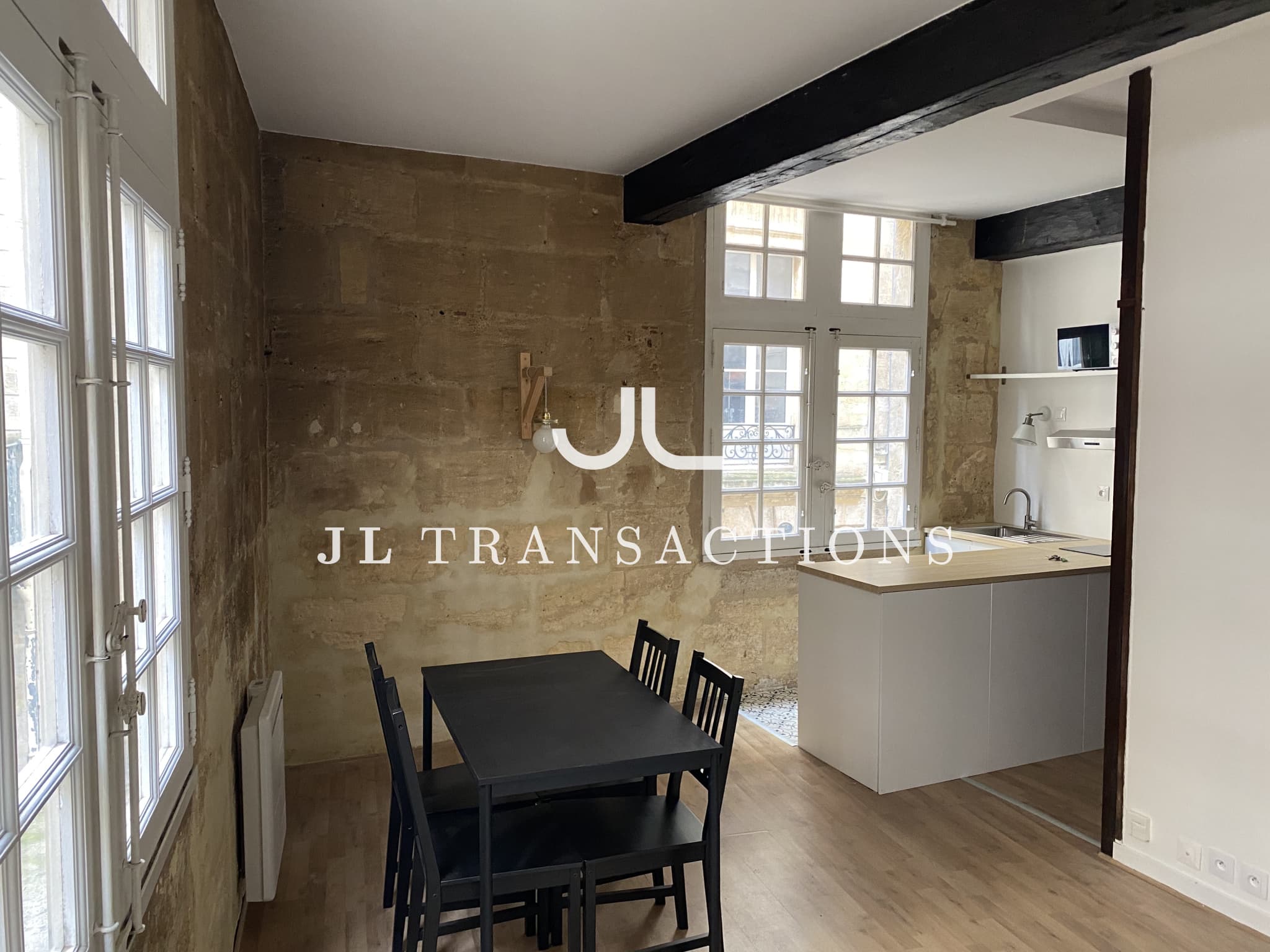 Saint-Paul - Immeuble R+3 à rénover